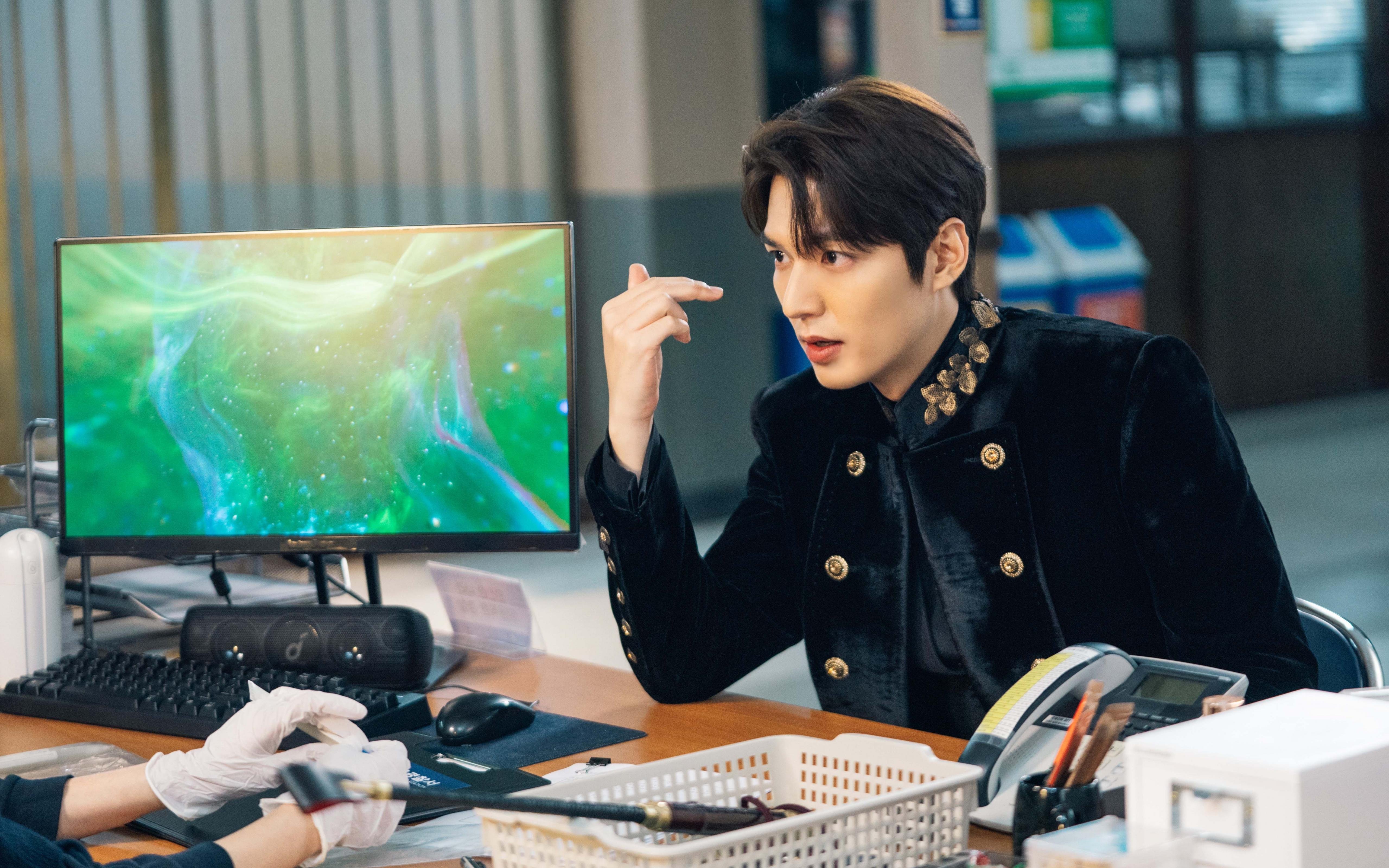 fb体育中国-西甲球队使用AI识别对手防线结构变化的技术路径分析,西甲防守强度