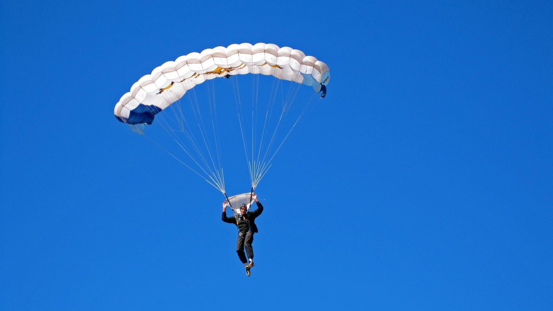 FB体育直播-“青训科技创新，智能监控助力成长”