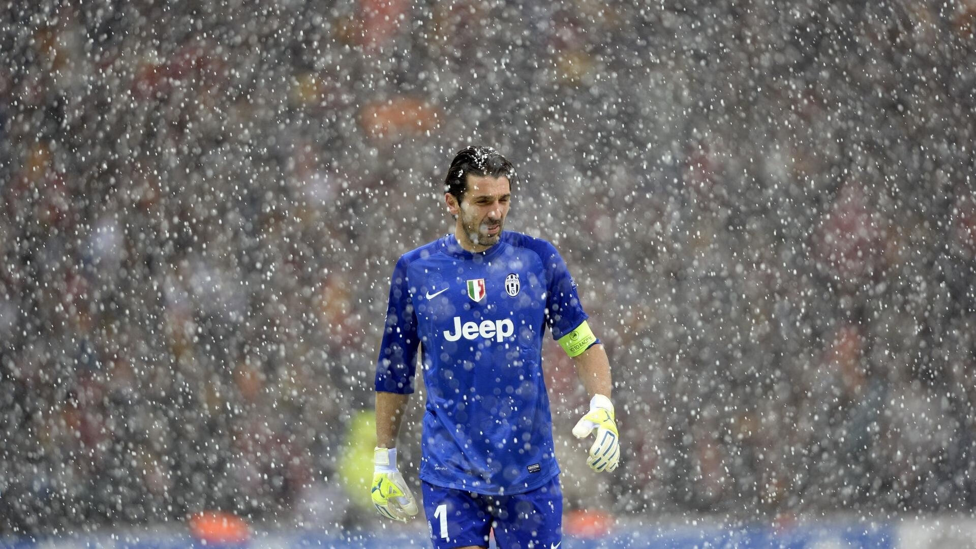 剧烈竞争：各路“黑马”运动员崭露头角，激烈的运动员