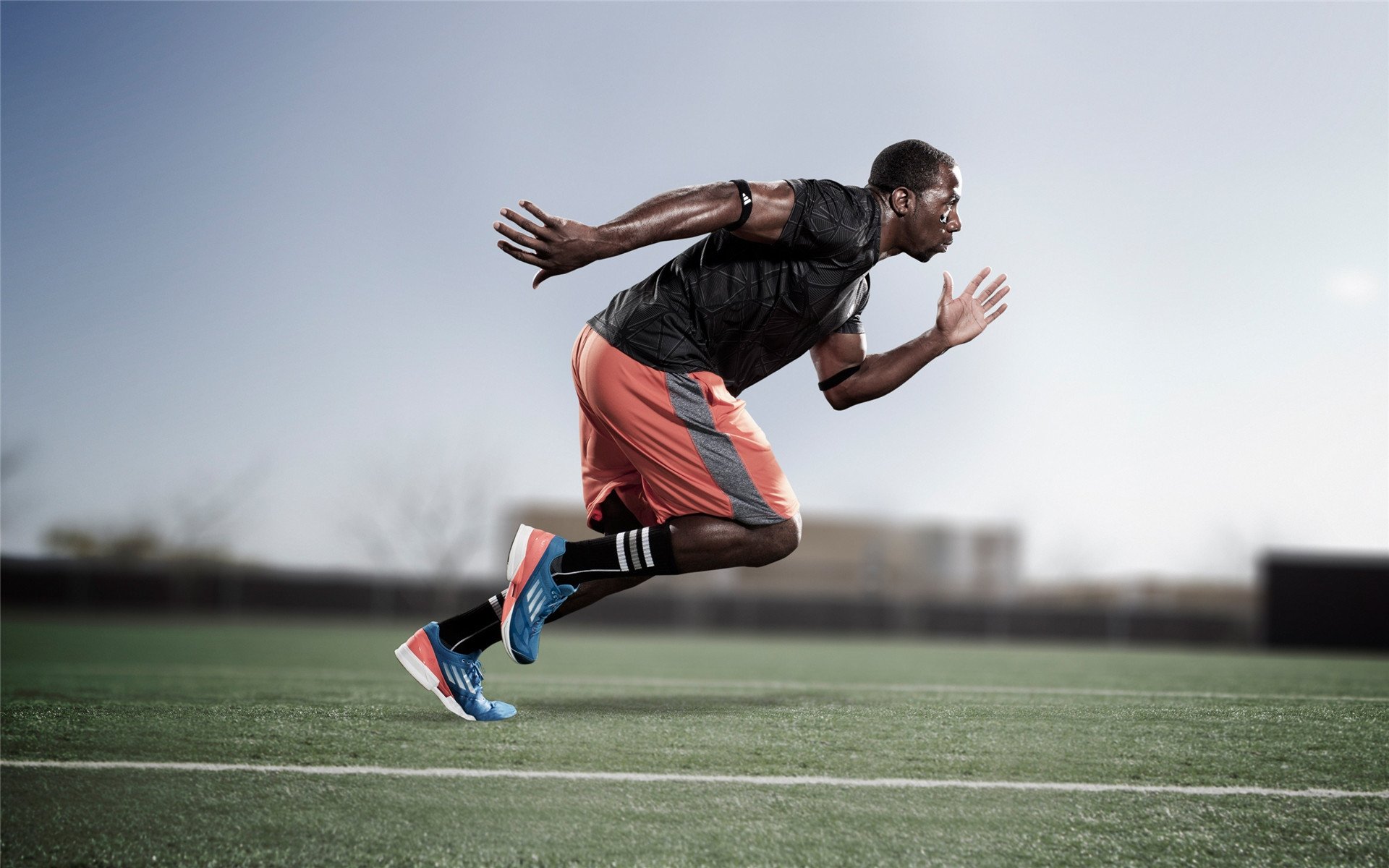 FB体育app下载-广州“篮球+青春”青少年活动月正式启动，广州市青少年篮球联盟